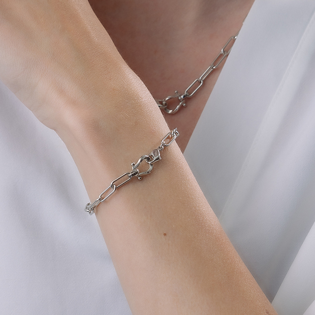 BUCKLE CLIP CHAIN BRACELET