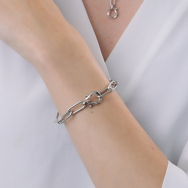 BUCKLE CLIP CHAIN BRACELET